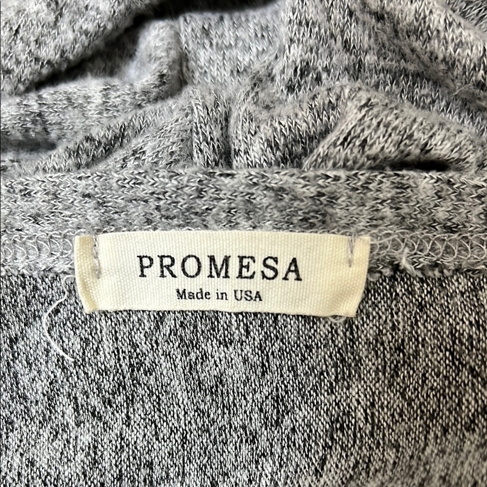 Backless Long Sleeve Sweater - Picture 3 of 3